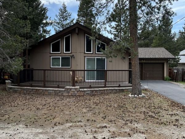 1986 Cherokee Street, South Lake Tahoe, CA 96150