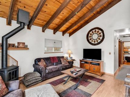 1986 Cherokee Street, South Lake Tahoe, CA 96150 Photo