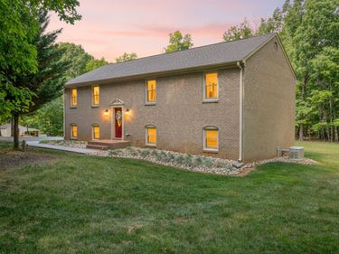 970 Holiday Lane, Lynchburg, VA 24504