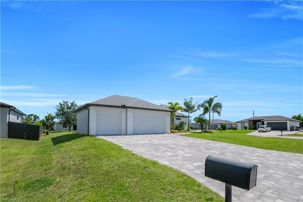2728 SW 4th Ln , Cape Coral, FL 33991 Photo