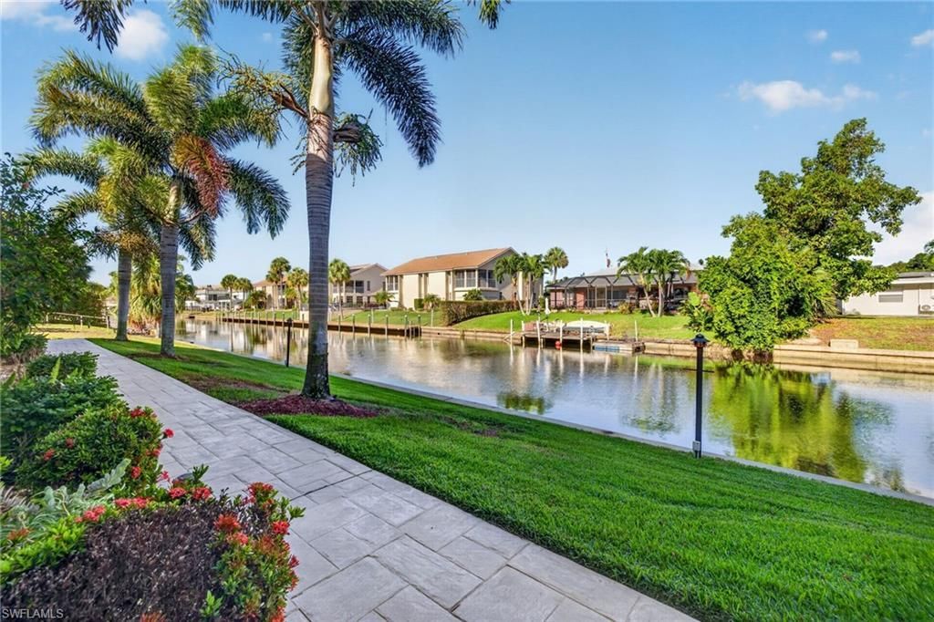 4904 Vincennes St, Unit 102, Cape Coral, FL 33904 Photo