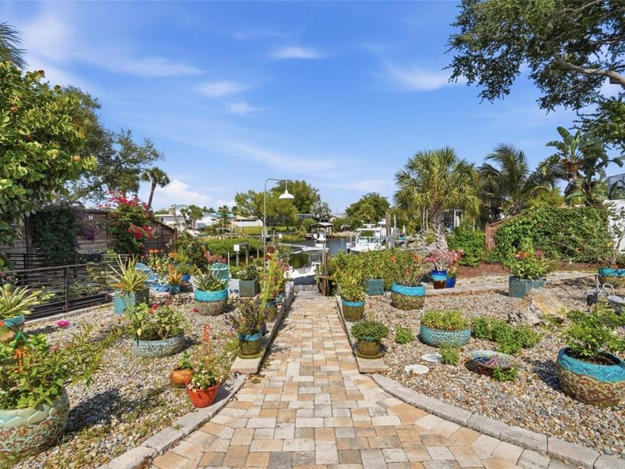 Property Image 79