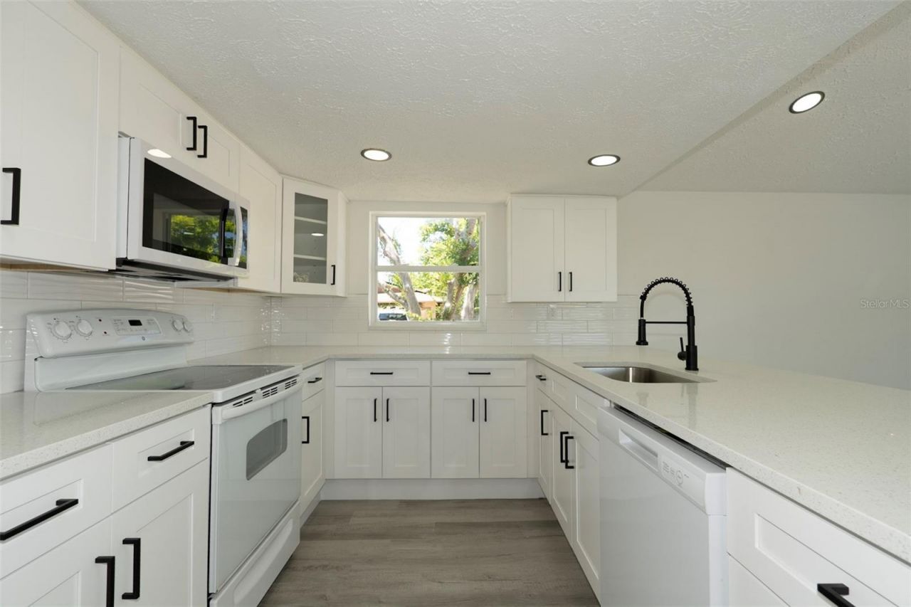 7225 Brannan Drive, Port Richey, FL 34668 Photo