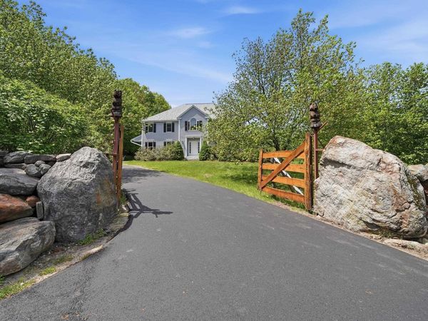 1 Merrill Crossing, Bow, NH 03304