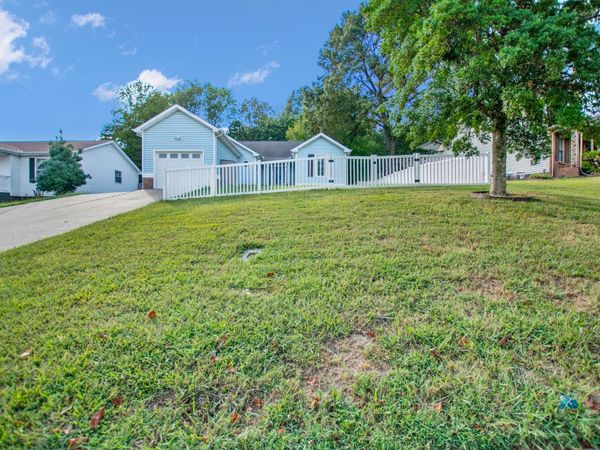 128 S Richview Rd , Clarksville, TN 37043