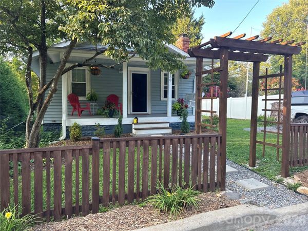 130 Winston Avenue , Asheville, NC 28803