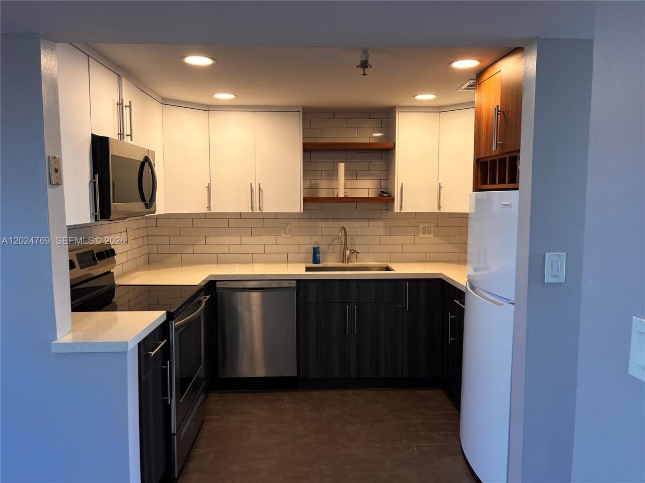 3100 W Rolling Hills Cir , Unit 403, Davie, FL 33328 Photo