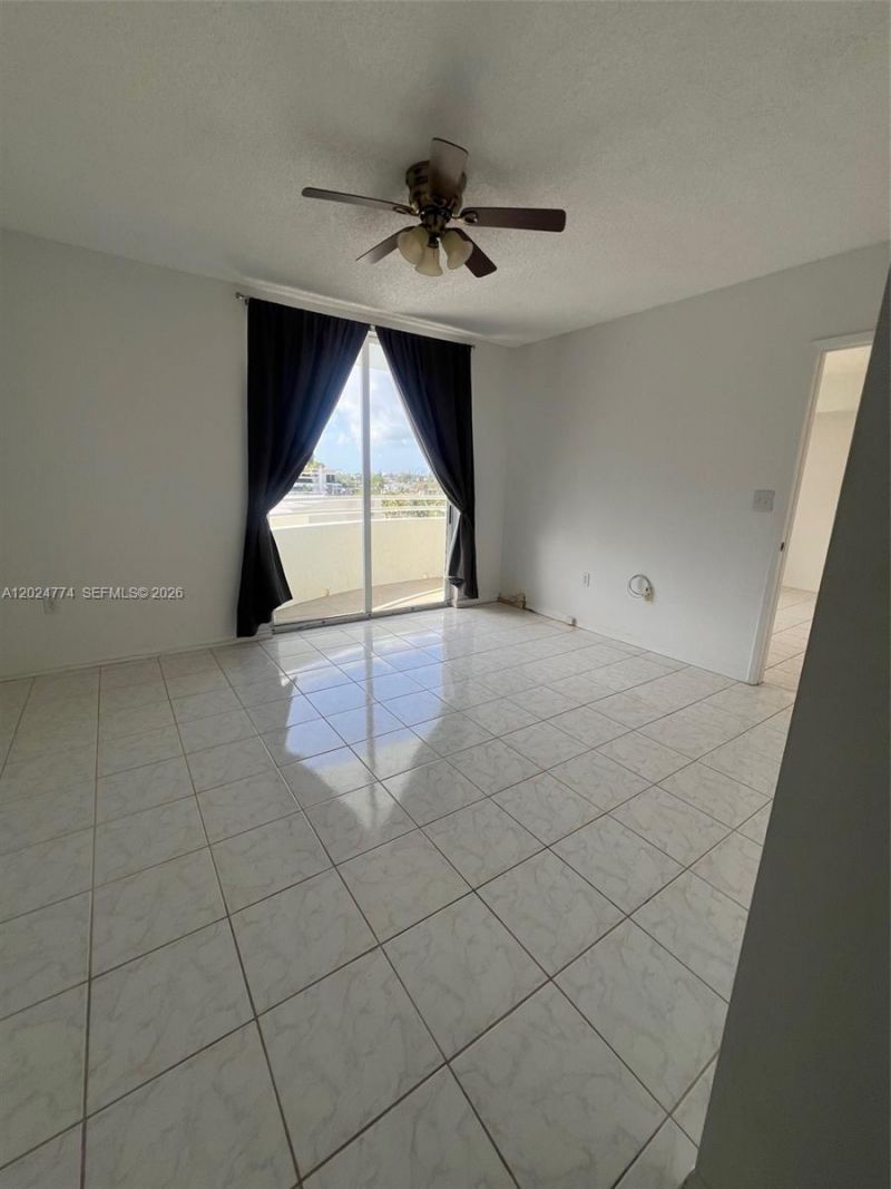 9156 Collins Ave , Unit 502, Surfside, FL 33154 Photo