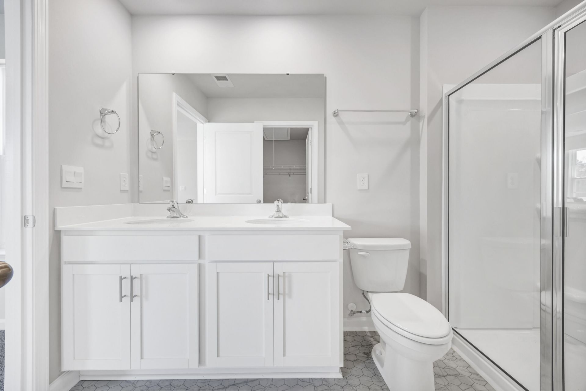 160 Stamford Road Photo 20