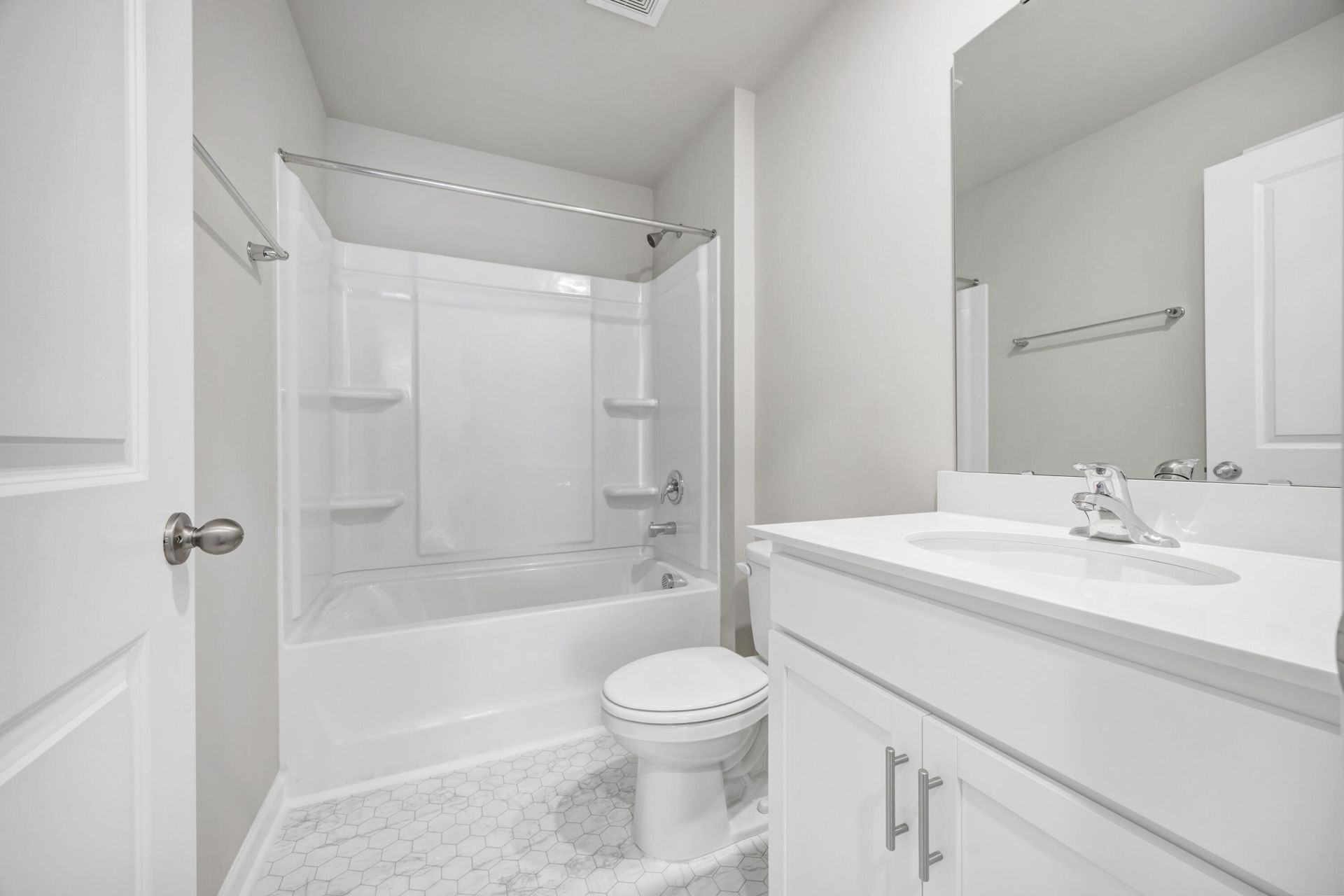 160 Stamford Road Photo 21