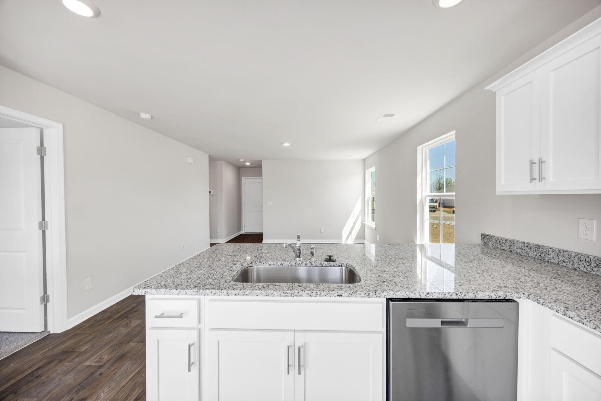 160 Stamford Road Photo 5