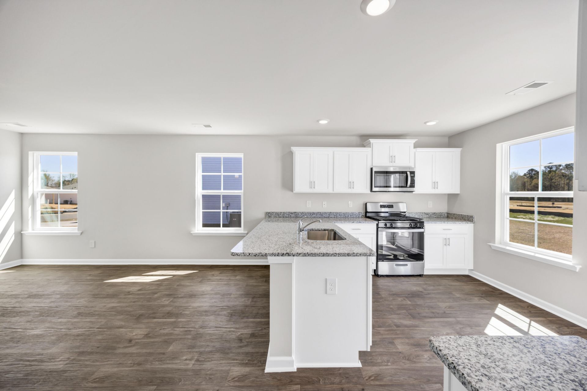 160 Stamford Road Photo 9