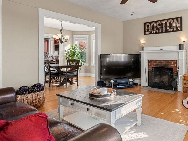107 Winthrop St, Unit 2, Winthrop, MA 02152