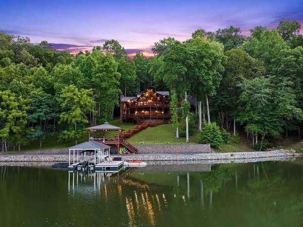 119 Jasmine Lane , Blairsville, GA 30512