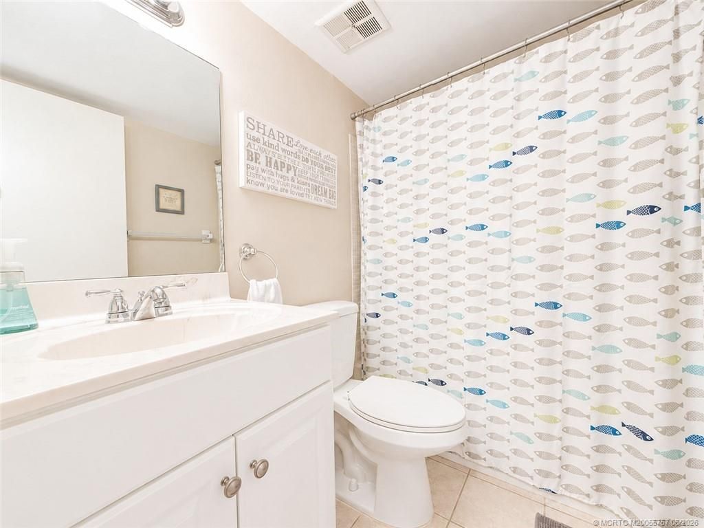 7430 S Ocean Drive, Unit 220, Jensen Beach, FL 34957 Photo