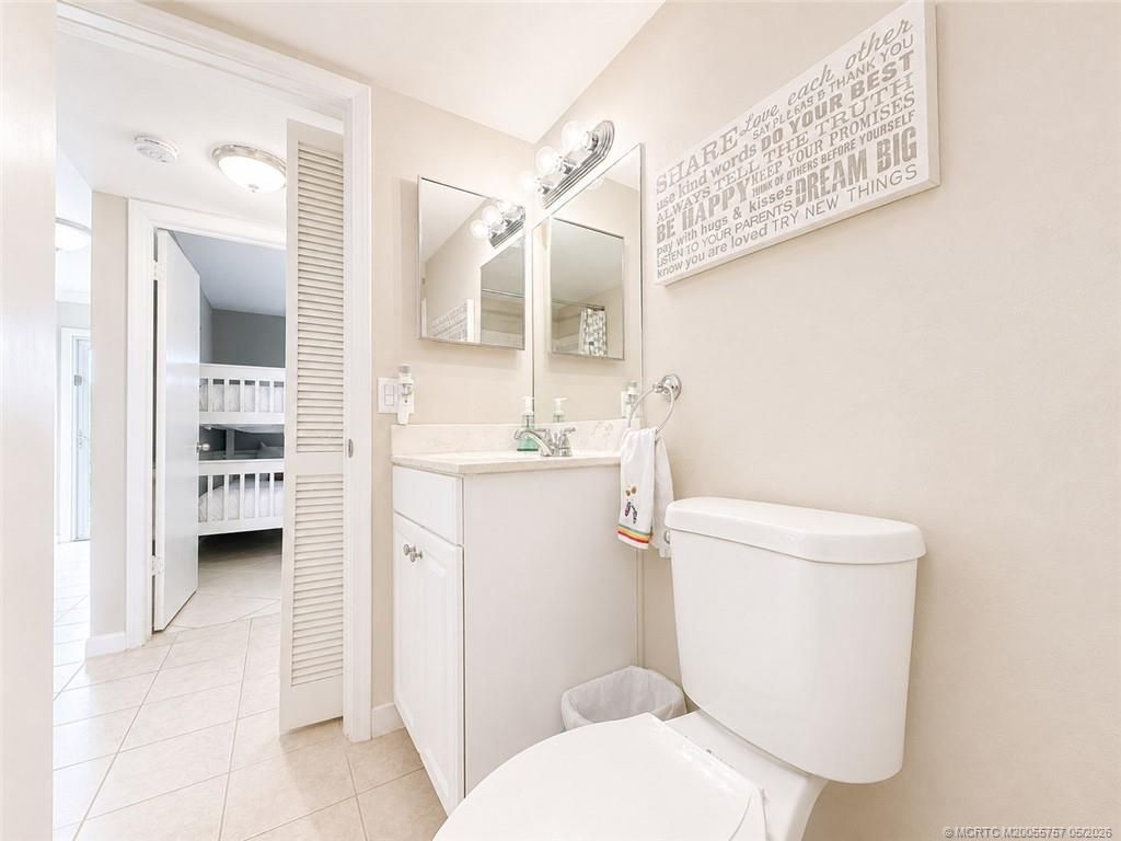 7430 S Ocean Drive, Unit 220, Jensen Beach, FL 34957 Photo