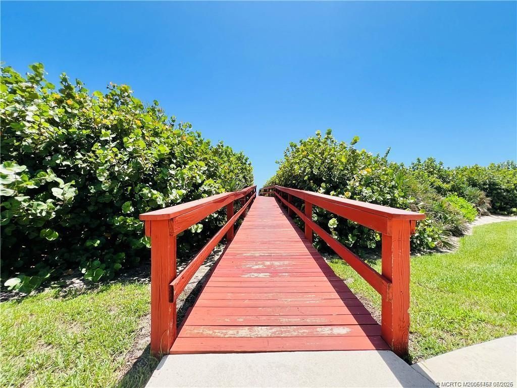 7430 S Ocean Drive, Unit 220, Jensen Beach, FL 34957 Photo