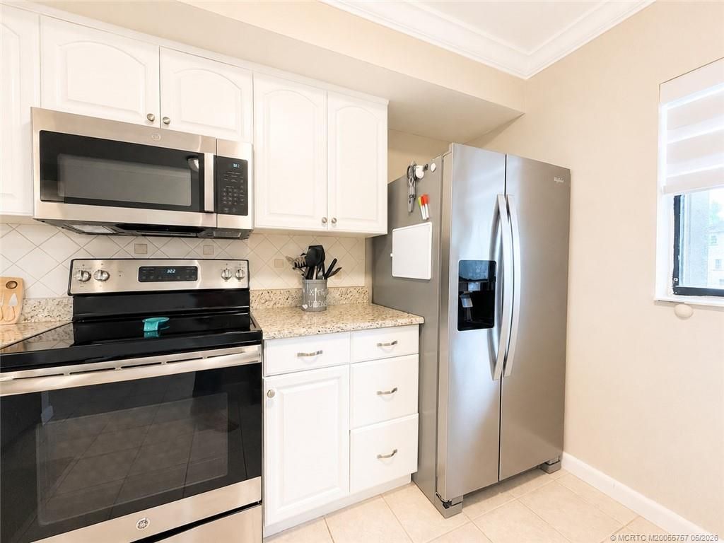 7430 S Ocean Drive, Unit 220, Jensen Beach, FL 34957 Photo