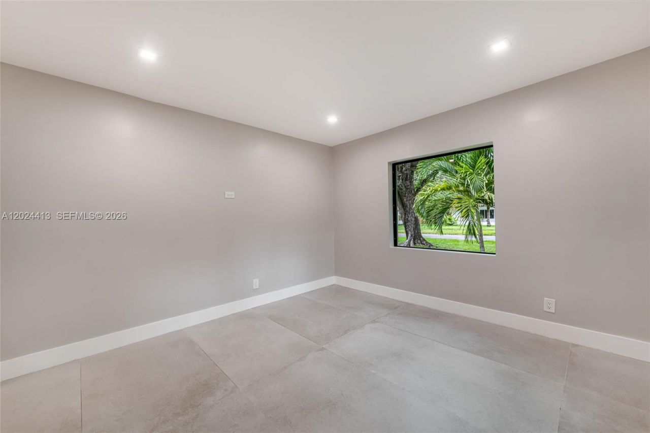 138 NW 106th St , Unit main, Miami Shores, FL 33150 Photo