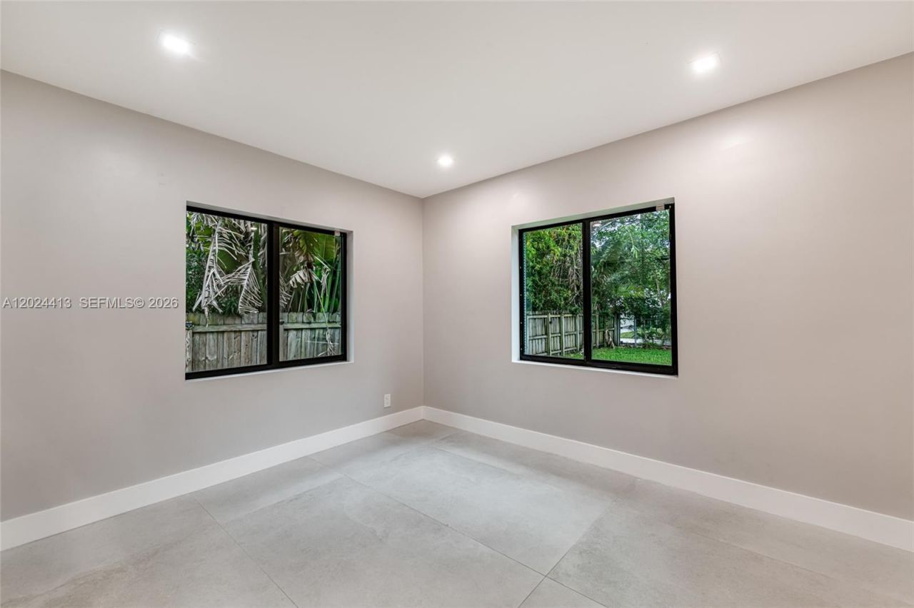 138 NW 106th St , Unit main, Miami Shores, FL 33150 Photo