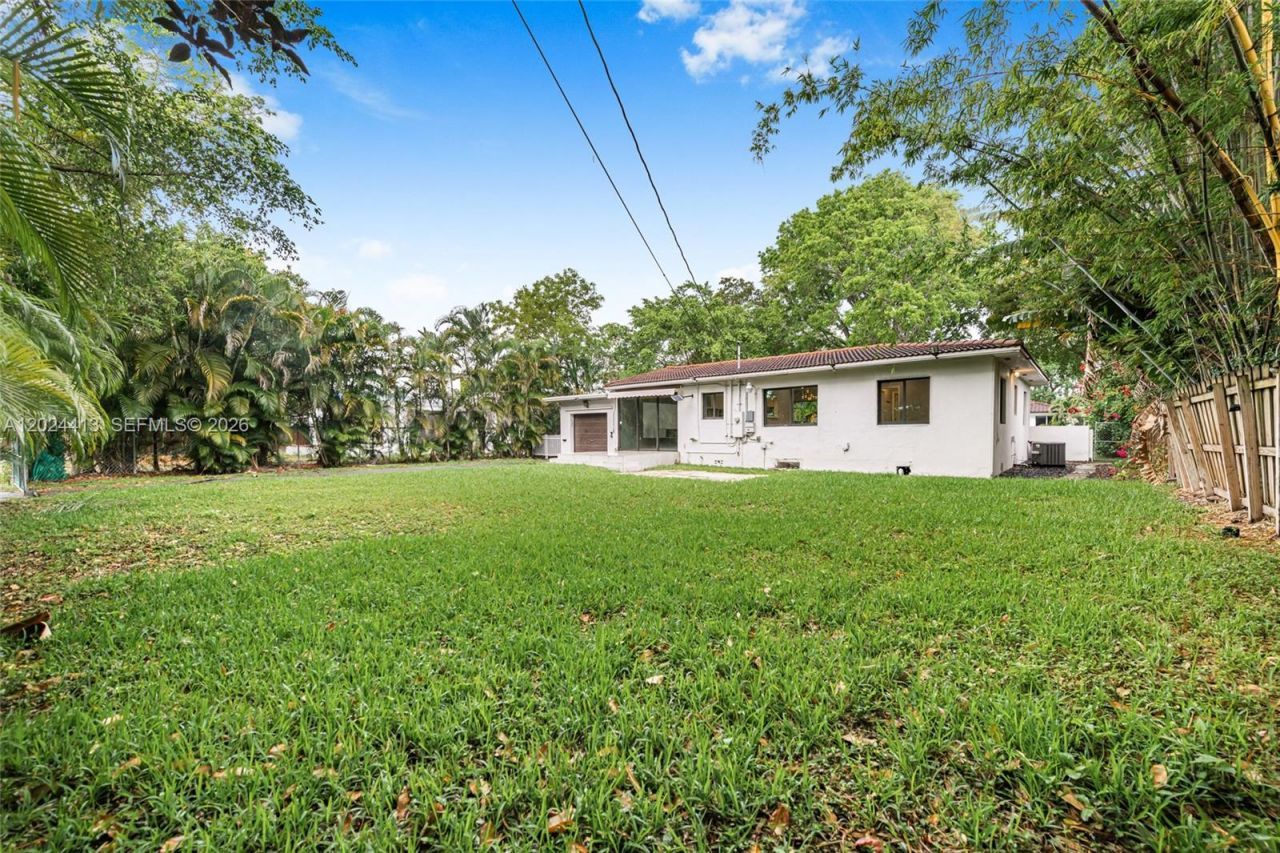 138 NW 106th St , Unit main, Miami Shores, FL 33150 Photo