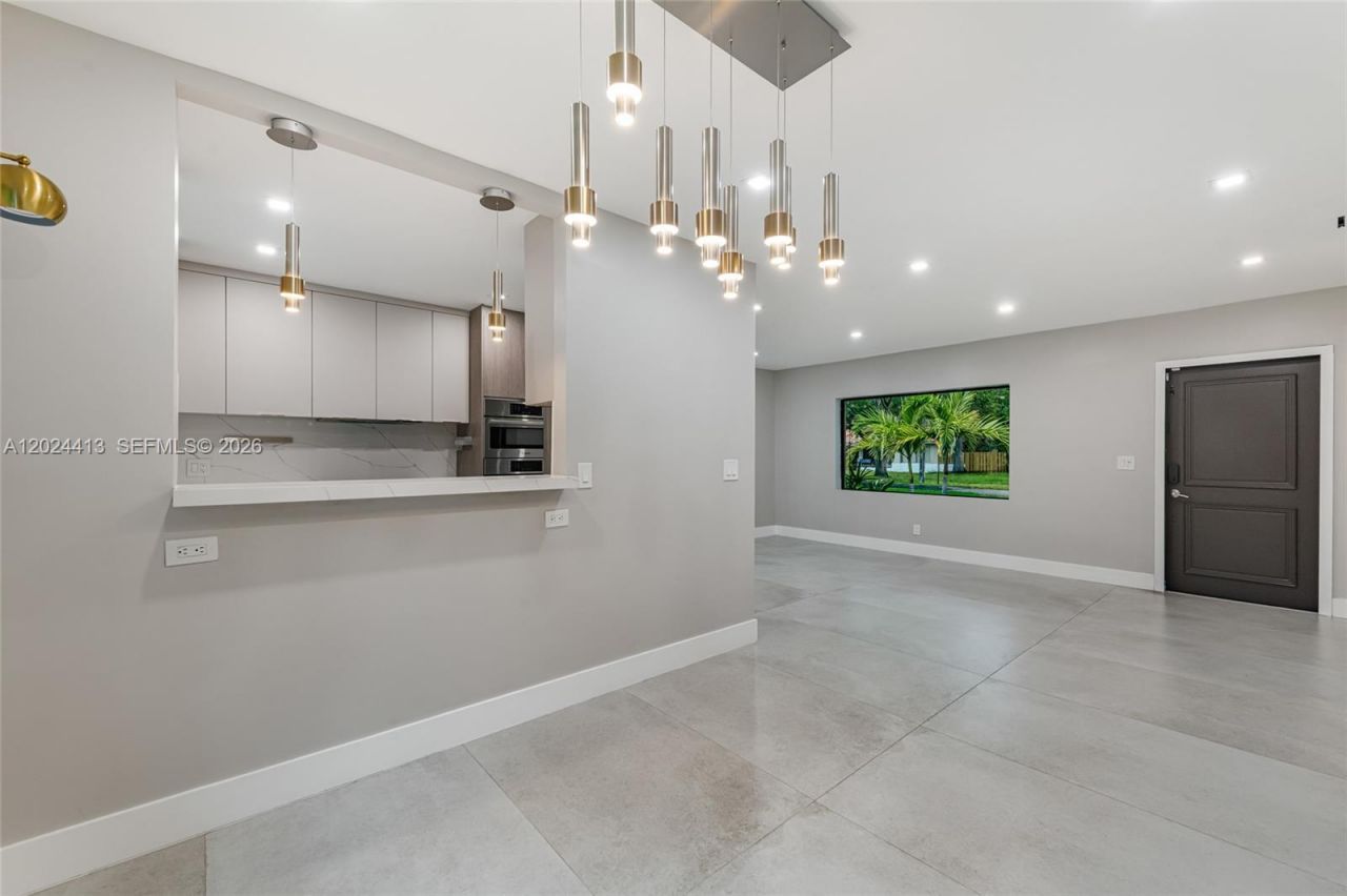138 NW 106th St , Unit main, Miami Shores, FL 33150 Photo