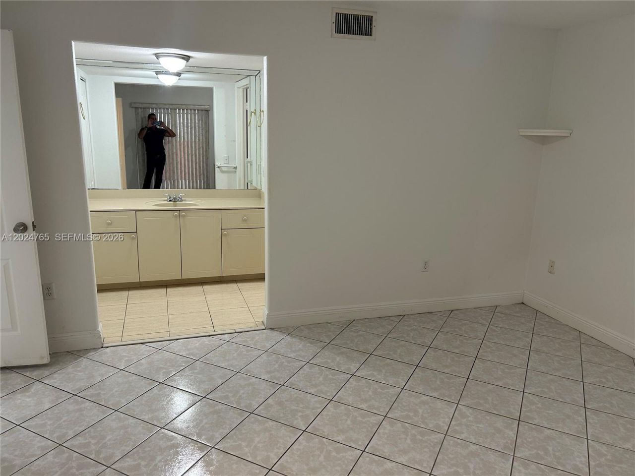 10919 W Okeechobee Rd , Unit 101, Hialeah Gardens, FL 33018 Photo