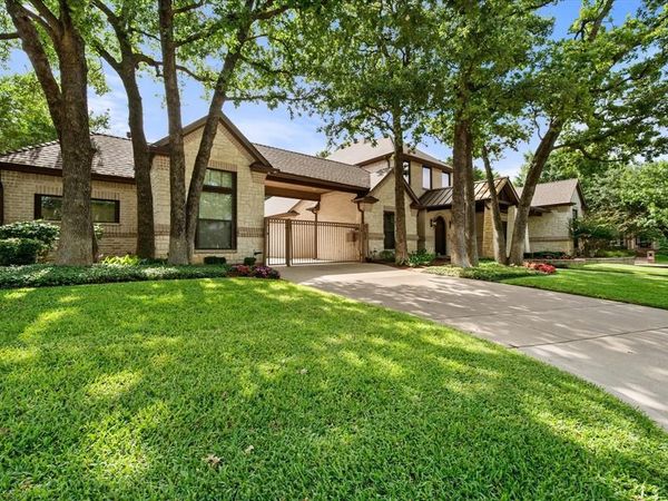 2500 Woodbridge Trail, Mansfield, TX 76063