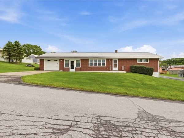 711 Hopwood Street, Johnstown, PA 15902