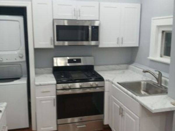 51 Poe Ave, Unit 3, Newark, NJ 07106