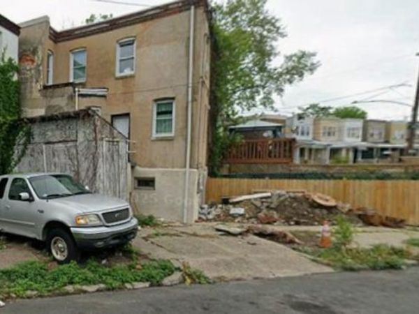 710 W COURTLAND STREET , PHILADELPHIA, PA 19140