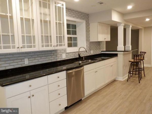 830 SANTMYER DRIVE SE, LEESBURG, VA 20175