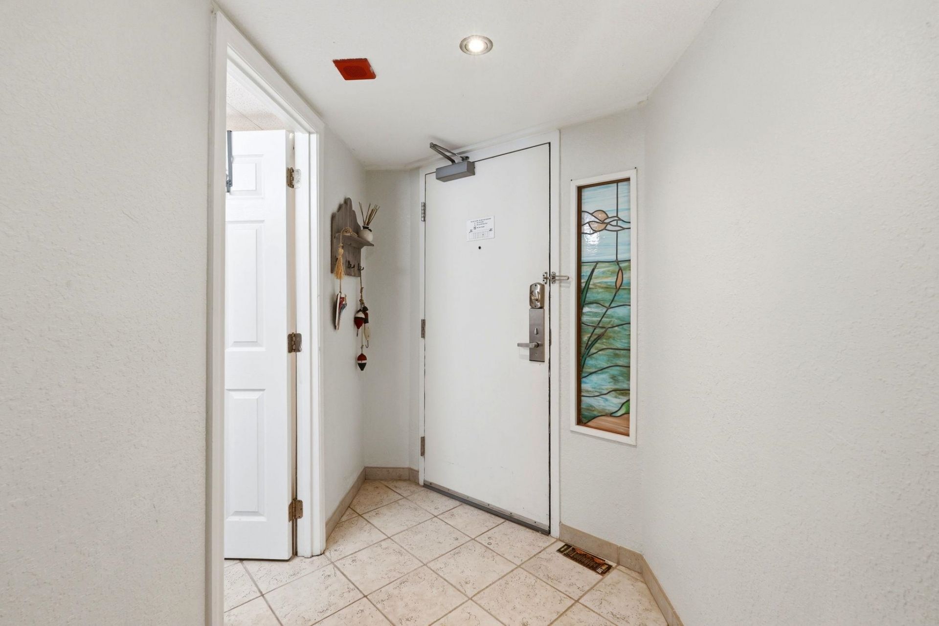 4800 S Ocean Blvd.  Photo 18