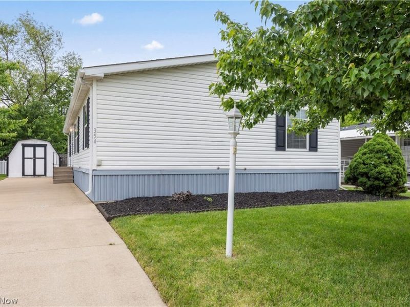 354 Pin Oak Circle, Elyria, OH 44035 Photo 40