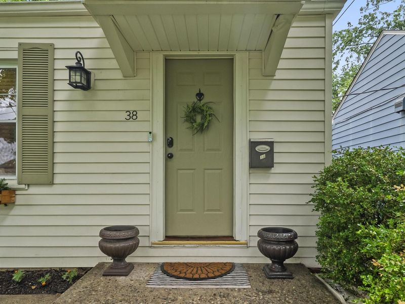 38 Hiawatha Avenue, Westerville, OH 43081 Photo 2