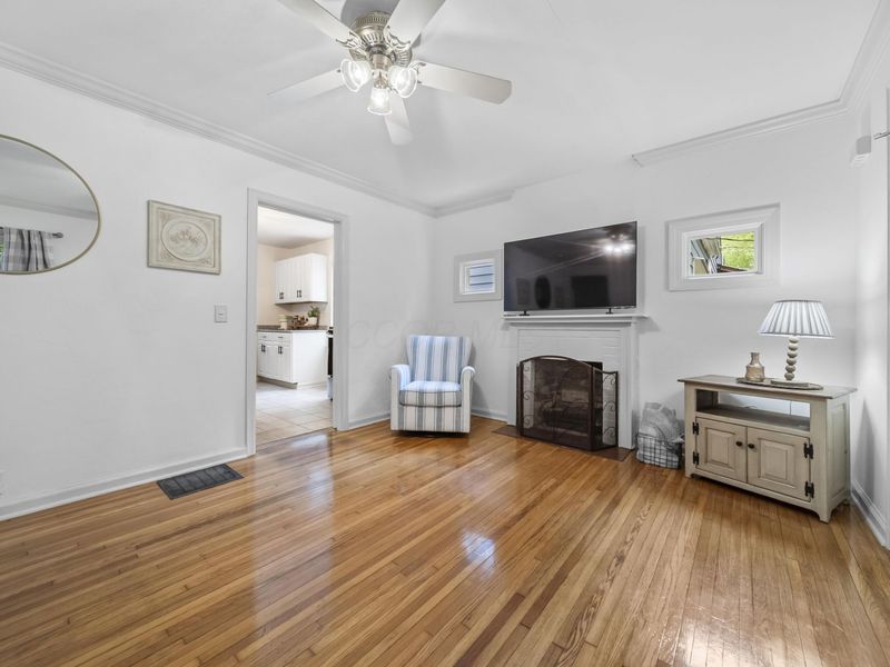 38 Hiawatha Avenue, Westerville, OH 43081 Photo 3