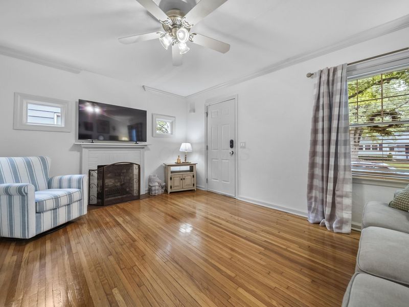 38 Hiawatha Avenue, Westerville, OH 43081 Photo 5