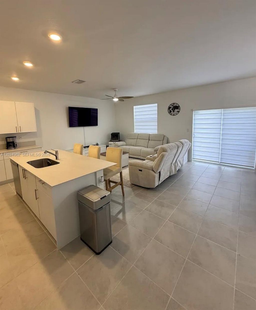 2584 SE 25th Ct , Homestead, FL 33035 Photo