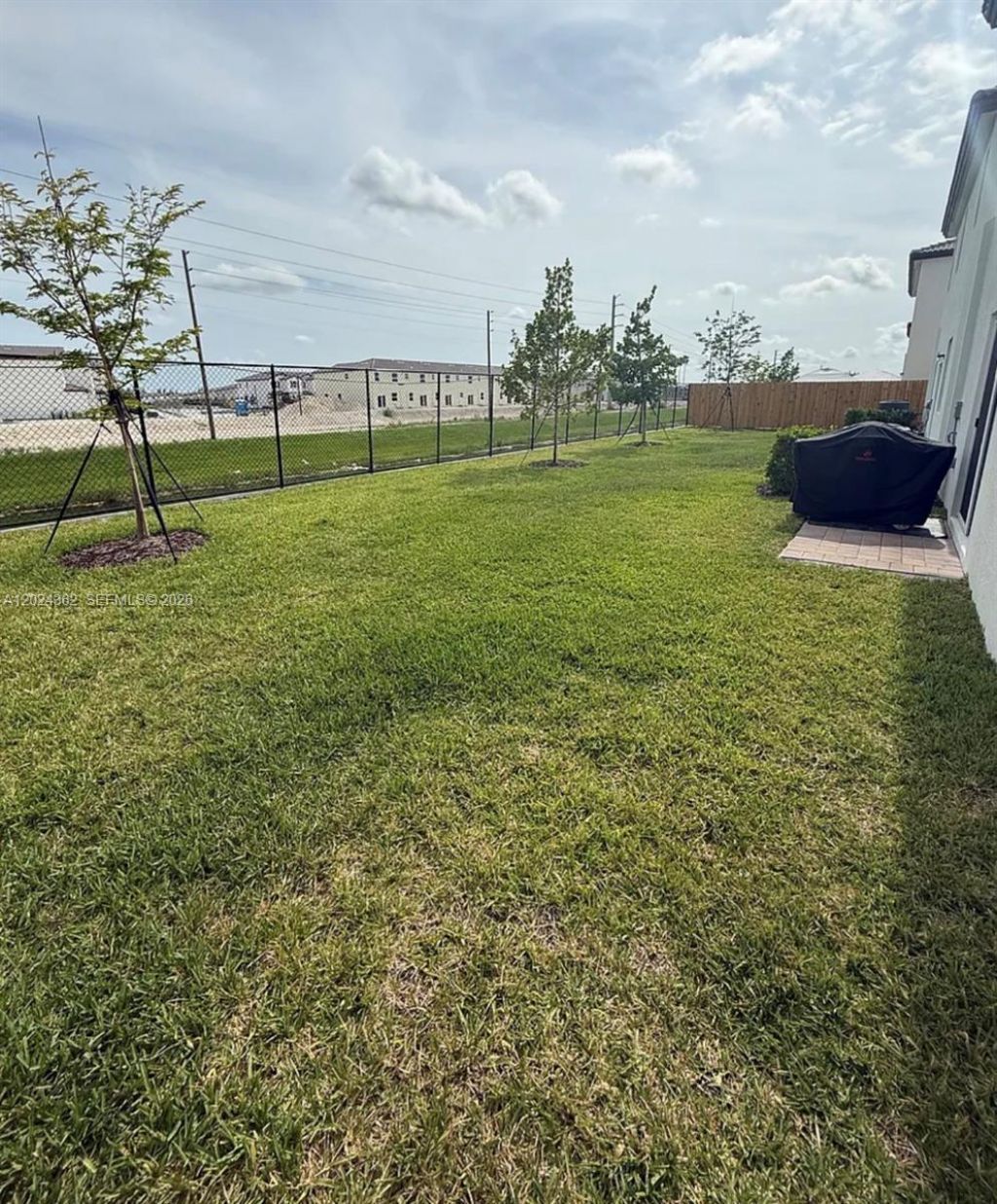 2584 SE 25th Ct , Homestead, FL 33035 Photo