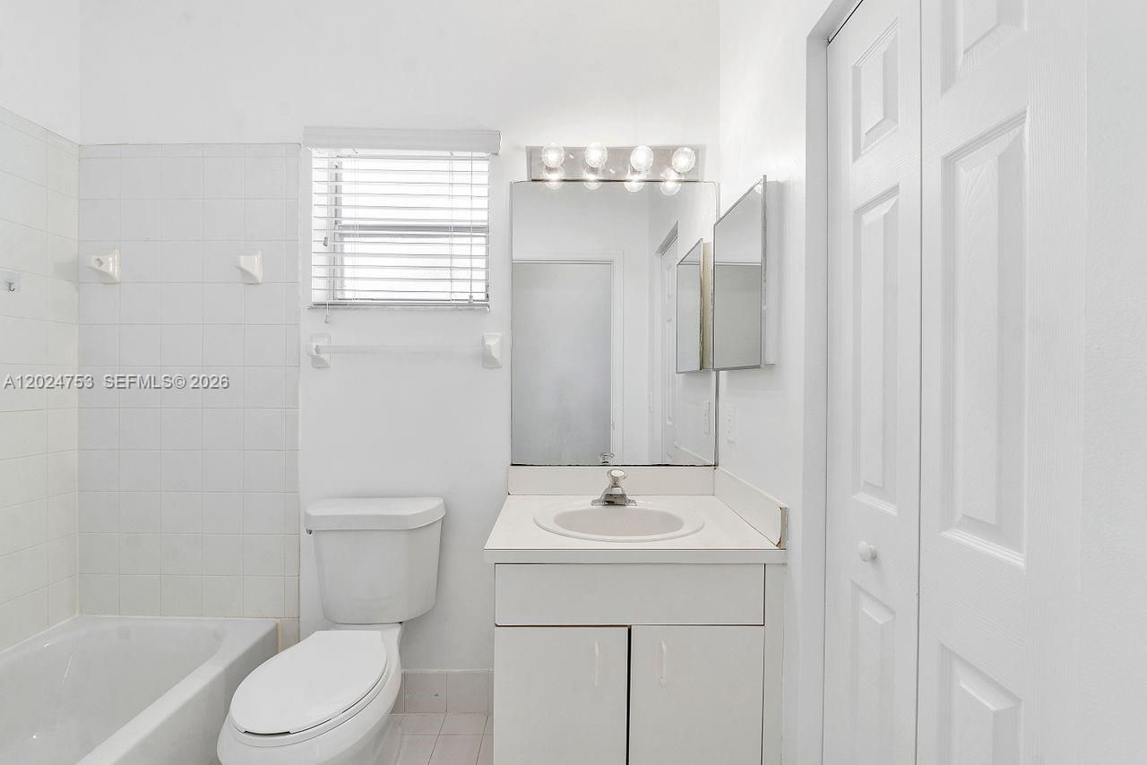 16035 Emerald Cove Rd , Weston, FL 33331 Photo