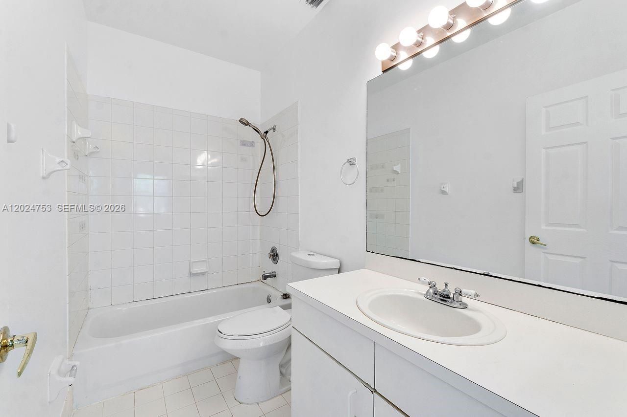 16035 Emerald Cove Rd , Weston, FL 33331 Photo