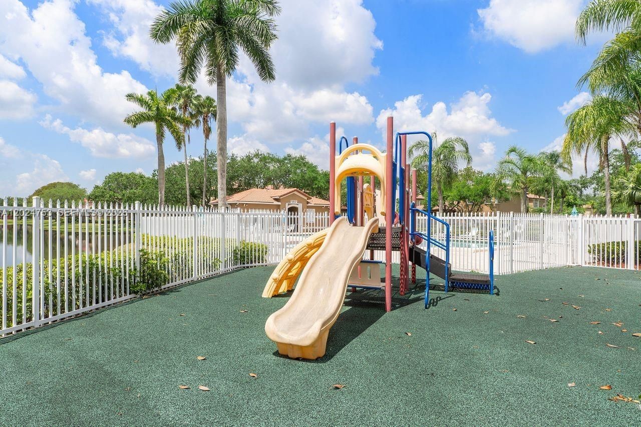 16035 Emerald Cove Rd , Weston, FL 33331 Photo
