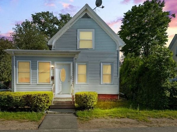 28 Myrtle St, Brockton, MA 02301