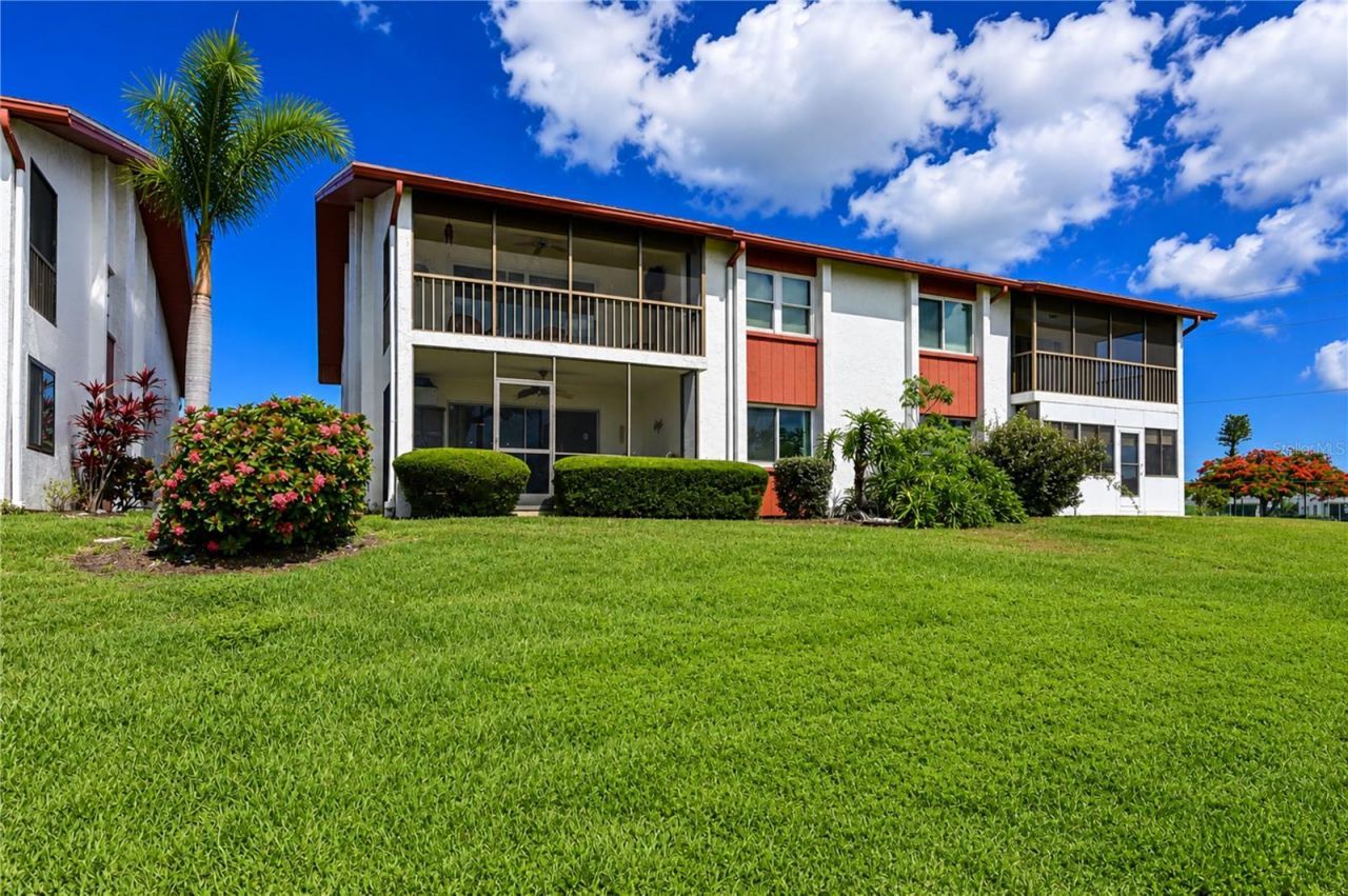 4853 Independence Drive, Bradenton, FL 34210 Photo
