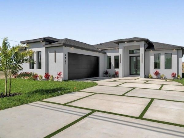 1426 NE 6TH AVENUE , CAPE CORAL, FL 33909