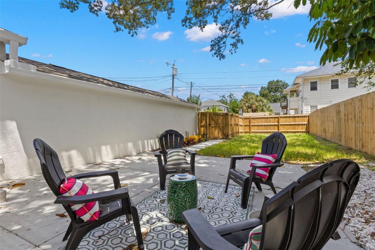 1211 16th Avenue N, Saint Petersburg, FL 33704 Photo