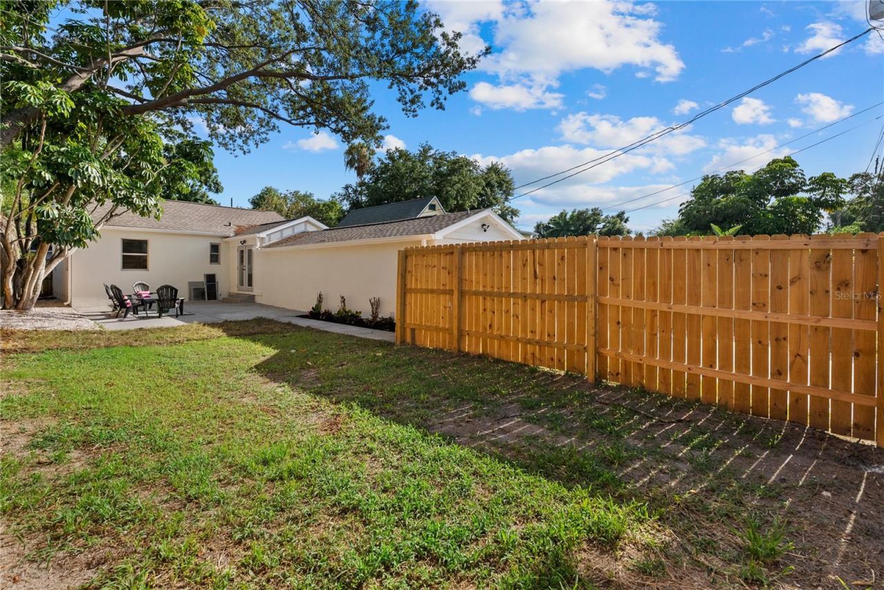 1211 16th Avenue N, Saint Petersburg, FL 33704 Photo