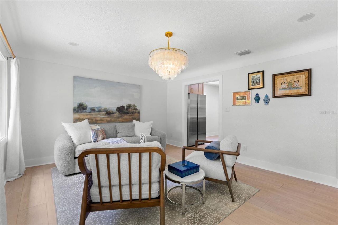 1211 16th Avenue N, Saint Petersburg, FL 33704 Photo