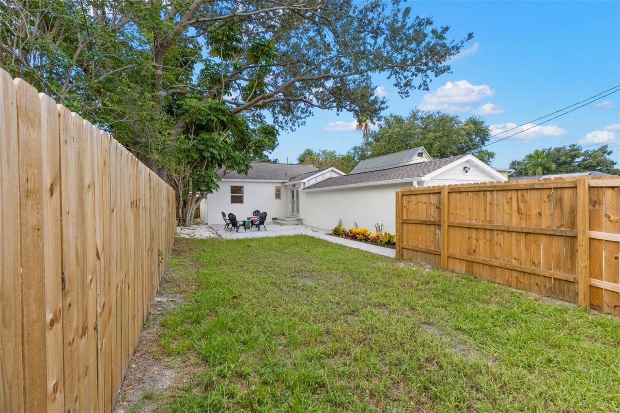 1211 16th Avenue N, Saint Petersburg, FL 33704 Photo
