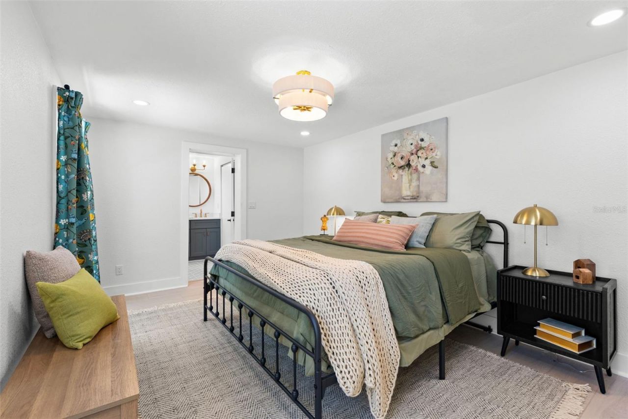 1211 16th Avenue N, Saint Petersburg, FL 33704 Photo